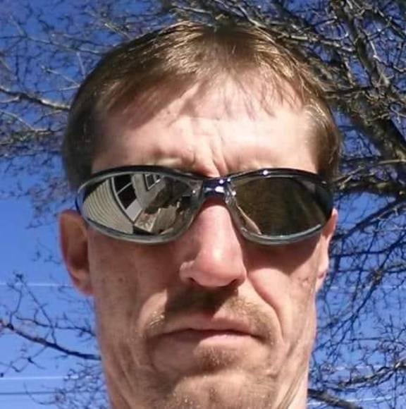 Meet your Posher, Chris - Picture 1 of 1